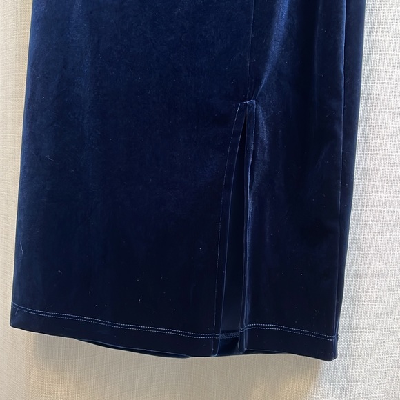 Premier Amour Velvet Short Sleeve Midi Sheath Dress Size 2 Slit - Picture 4 of 7